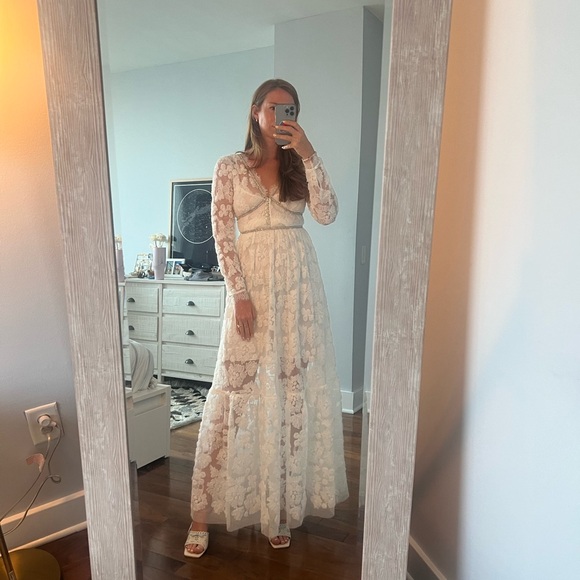 Self-Portrait Dresses & Skirts - Self-Portrait Ivory Lace Maxi Dress